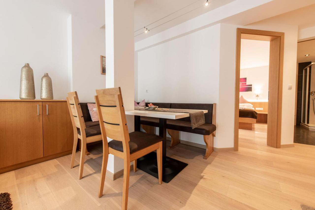 Lapis Monti - Apartments & Suites Burgusio Luaran gambar