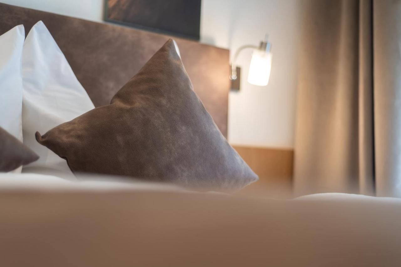 Lapis Monti - Apartments & Suites Burgusio Luaran gambar
