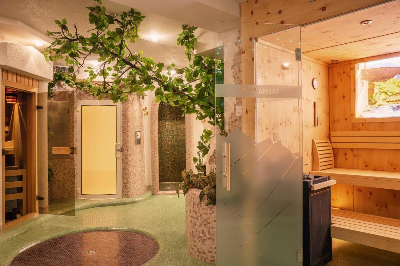 Lapis Monti - Apartments & Suites Burgusio Luaran gambar