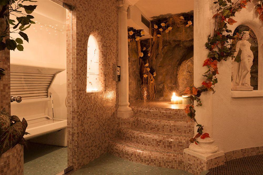 Lapis Monti - Apartments & Suites Burgusio Luaran gambar